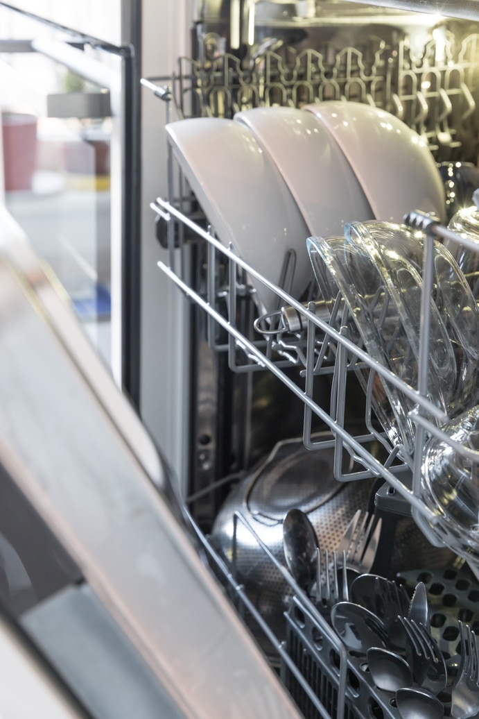 How to Fix a Dishwasher that is Not Draining